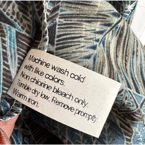 Tori Richards Men's Hawaiian Button Up Short Sleeve Shirt SZ L - Picture 8 of 8